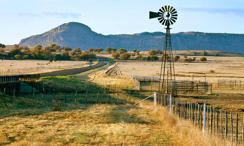Texas Legislature Debates Expanding Broadband Access to Rural Communities