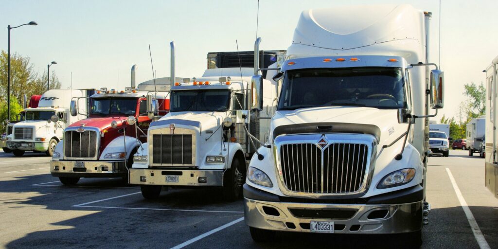 Texas Moves CDL Tests to English-Only Amid Safety Concerns