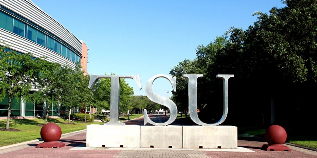 Former Texas Professor Used Fake Identities in $1.3M Student Aid Scheme